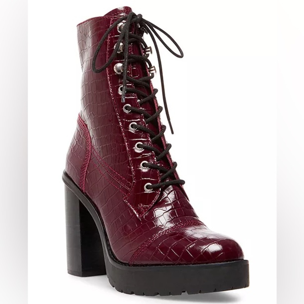 Steve Madden Winnie Harlow x Lisa Love Lug Booties Size 7 Women’s NWOT
